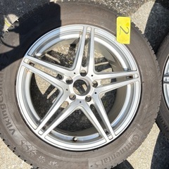メルセデスベンツGLC 溝あり 2023年製造スタッドレス4本セットの画像