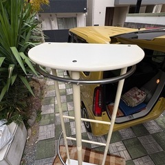 ハンガーラックの画像