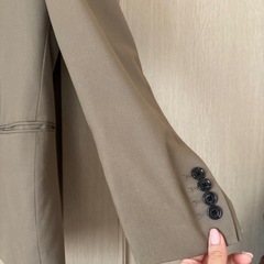 GU Mサイズ　テーラードジャケット　メンズ　ベージュの画像
