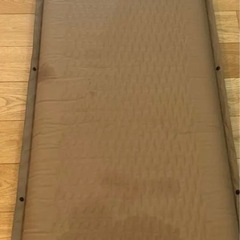 キャンプ⚫︎WAQ⚫︎インフレータブル式マット 8cm WAQ 車中泊 キャンプ用インフレーターマットの画像