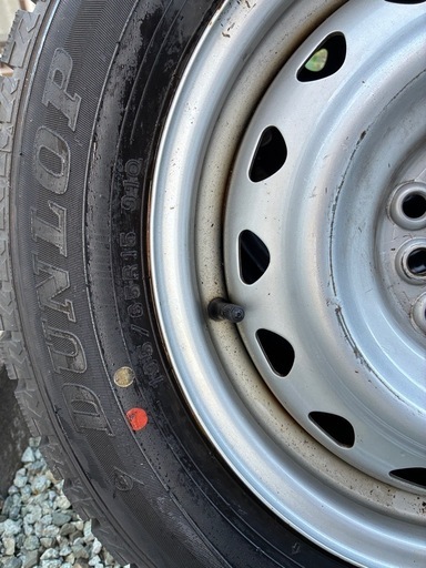 スタッドレスタイヤホイール付き❗️195/65R15❗️プリウス！ミニバン系に！