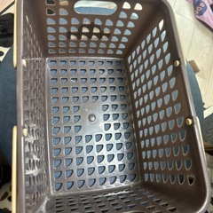 カゴ中古の画像