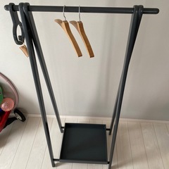 コサイン　ハンガーラック
の画像