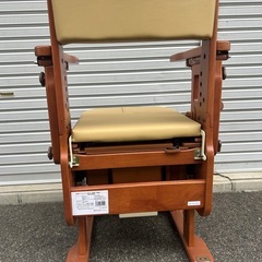 アロン化成　ポータブルトイレ　介護用品　家具調トイレセレクトR　の画像