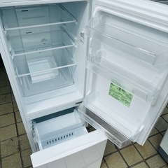 直接引き取り5,800円引き⭐︎大阪府下又は近郊は配送設置込み🉑 アイリスオーヤマ 156L 冷凍冷蔵庫 AF156-WE ◇2018年製/YMJ113-16の画像
