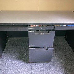 オフィス用机・2人用の画像