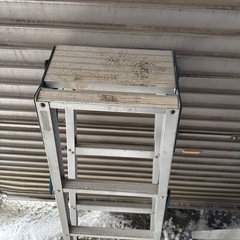 脚立踏み台幅広
の画像