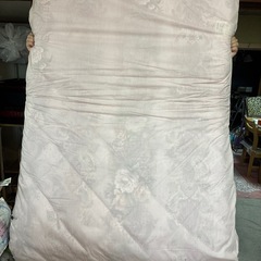 シングル上掛け布団•敷布団セット（ピンク）の画像