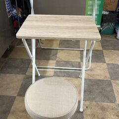 室内物干し　物干し　机+折りたたみイス　セットの画像