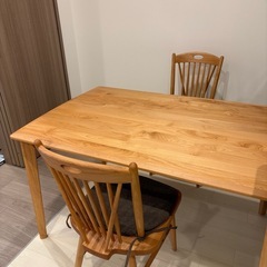 【ニトリ】80×120ダイニングテーブル　　の画像