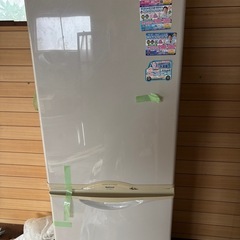 冷蔵庫引き取りで1000円差し上げます　の画像