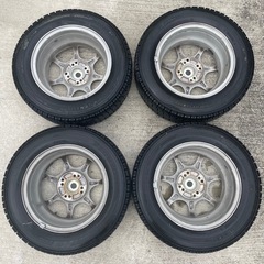 スタッドレスタイヤ アルミホイールセット 185/65R14 14×6JJの画像