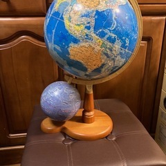 地球儀の画像