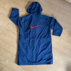 ベンチコートの画像