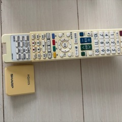 AQUOS DVD内蔵テレビ LC-32DR9の画像