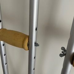 松葉杖【病院購入】の画像