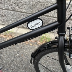 🔶新車🔶20インチ　ミニベロ　アサヒサイクル　ブライトデイ　SHIMANO/外装6段変速　LEDオートライト　マットブラック　　の画像