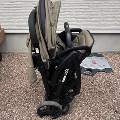 2人乗りベビーカーの画像