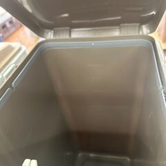 【リユ-スのサカイ広島石内店】ジモティ割！ダストボックス/クリ-ニング済み/HG-7930広島市 家具　佐伯区 家具　南区 家具　西区 家具　東区 家具　中区 家具　安佐南区 家具　安佐北区 家具　安芸区 家具　府中町 家具　海田町 家具　熊野町 家具　坂町 家具　廿日市市 家具			の画像