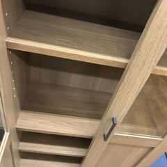 【リユ-スのサカイ広島石内店】ジモティ割！食器棚/クリ-ニング済み/HG-7932/広島市 家具　佐伯区 家具　南区 家具　西区 家具　東区 家具　中区 家具　安佐南区 家具　安佐北区 家具　安芸区 家具　府中町 家具　海田町 家具　熊野町 家具　坂町 家具　廿日市市 家具			の画像