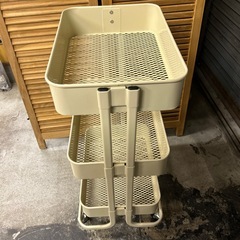 キャスター付き スチールワゴンの画像