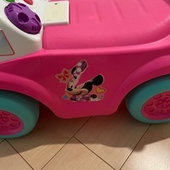 ミニーちゃんの車の画像