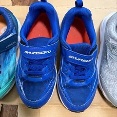 子供靴 20cm 3Eと2E※お取引中ですの画像