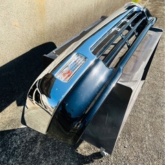 ハイラックスピックアップ　フロントバンパー　LN108 トヨタの画像