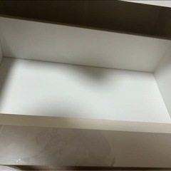 食器棚・作業台・炊飯器・電子レンジ置き(コンセント2つ/コロコロ付き)の画像