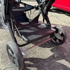 二人乗りベビーカーの画像