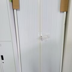 中古ロッカー各種どれでも1個10,000円！見に来てください！オフィス家具多数ありの画像