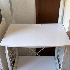 キッチンワゴンの画像