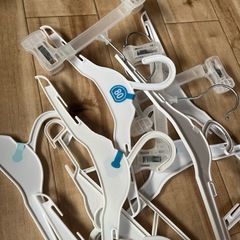 無料✨タダ✨子どもベビーハンガー✨の画像