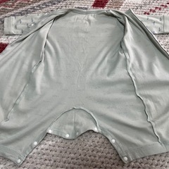 ユニクロ　ベビー服(80cm)  2着セットの画像