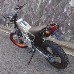 ヤマハトリッカー　セルでエンジンかかります　書類あり　現状渡しですの画像