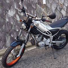 ヤマハトリッカー　セルでエンジンかかります　書類あり　現状渡しですの画像