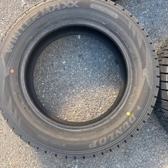 新品205/60R16DUNLOP WINTER MAXXスタッドレス4本セットの画像