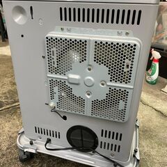 ※取引中【リユースショップスパークル】強制通気形開放式石油ストーブ　No.148　コロナ　2006年製　石油ファンヒーター　GT-326Y　暖房器具　キャスター付き　配送可能♪の画像