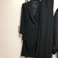 綺麗な状態！セレビスト３点セット、上着、スカート、ズボン7号の画像