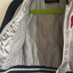 スカジャン キッズ 110cm リバーシブル バラ刺繍の画像