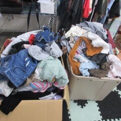 子供べビ＾いろいろ　防寒衣料　　1点100円の価格付けてますが　の画像