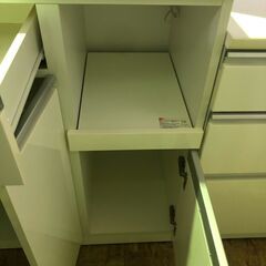 ジャングル×2和泉大型良品館 キッチンボード ニトリ【R269】の画像