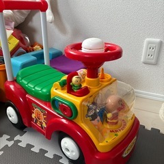 アンパンマン  車 お話中の画像