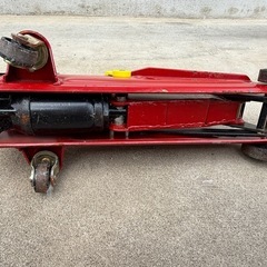 【引き取り限定】油圧ガレージジャッキ 2トン　中古品の画像