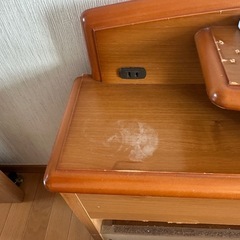 セミダブルベッド、マットレス付きの画像