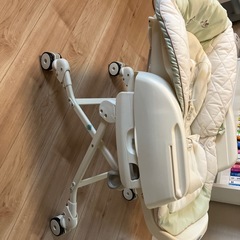 ハイローチェアの画像