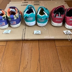 男の子スニーカー　14〜15cm
の画像