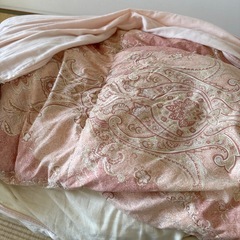 羽毛掛け布団　ダブルの画像