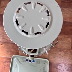 アラジンストーブの画像