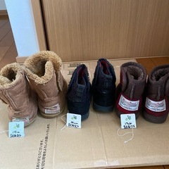 ブーツ　13〜15cm
の画像